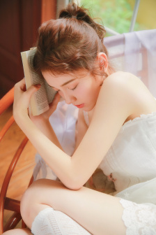 飞天小女警